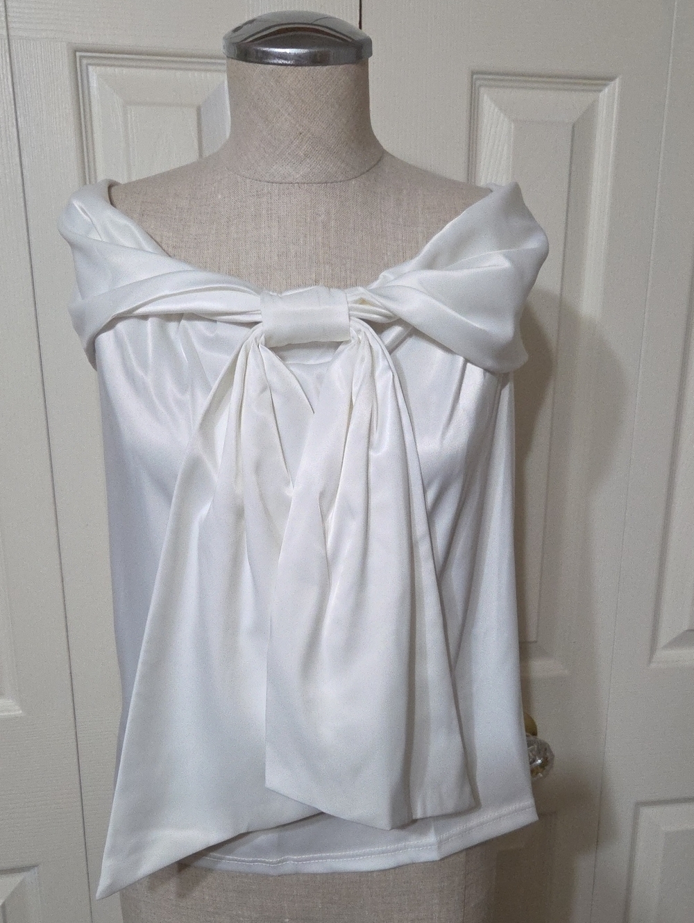 SHEIN White Satin Off-Shoulder Tie-Front Camisole